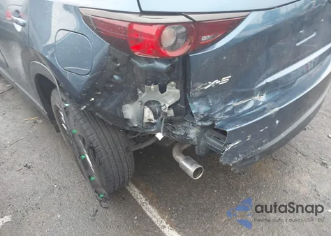 2019 Mazda Cx-5 Sport z USA, uszkodzony, nr VIN JM3KFABM3K1652774